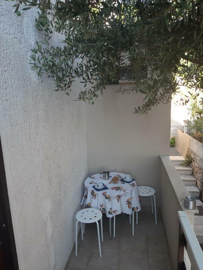 Apartment Gordana Trogir Buitenkant foto